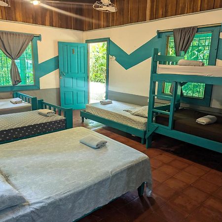 Tasty Dayz Hostel Puerto Viejo de Talamanca Екстер'єр фото