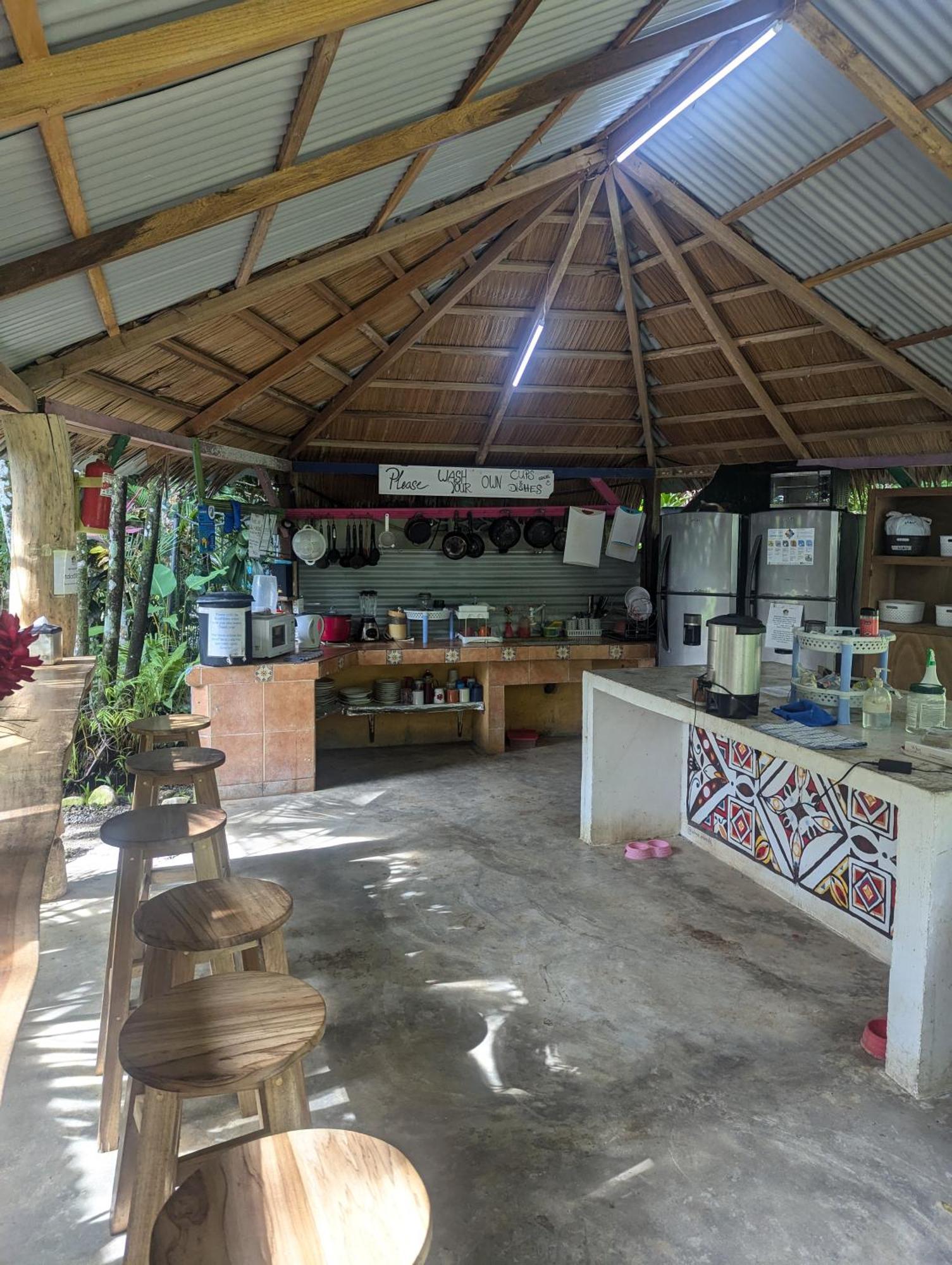 Tasty Dayz Hostel Puerto Viejo de Talamanca Екстер'єр фото