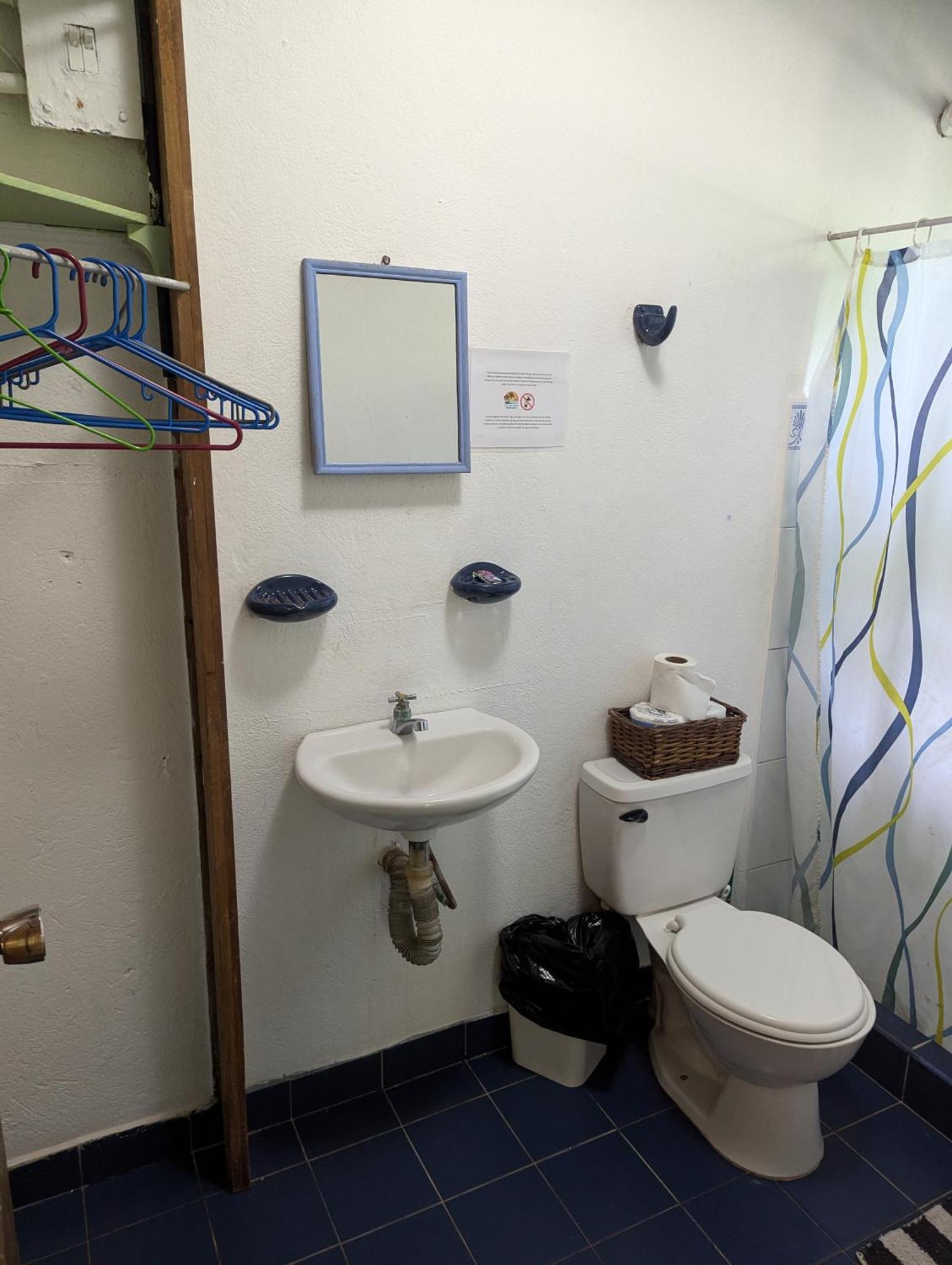 Tasty Dayz Hostel Puerto Viejo de Talamanca Екстер'єр фото