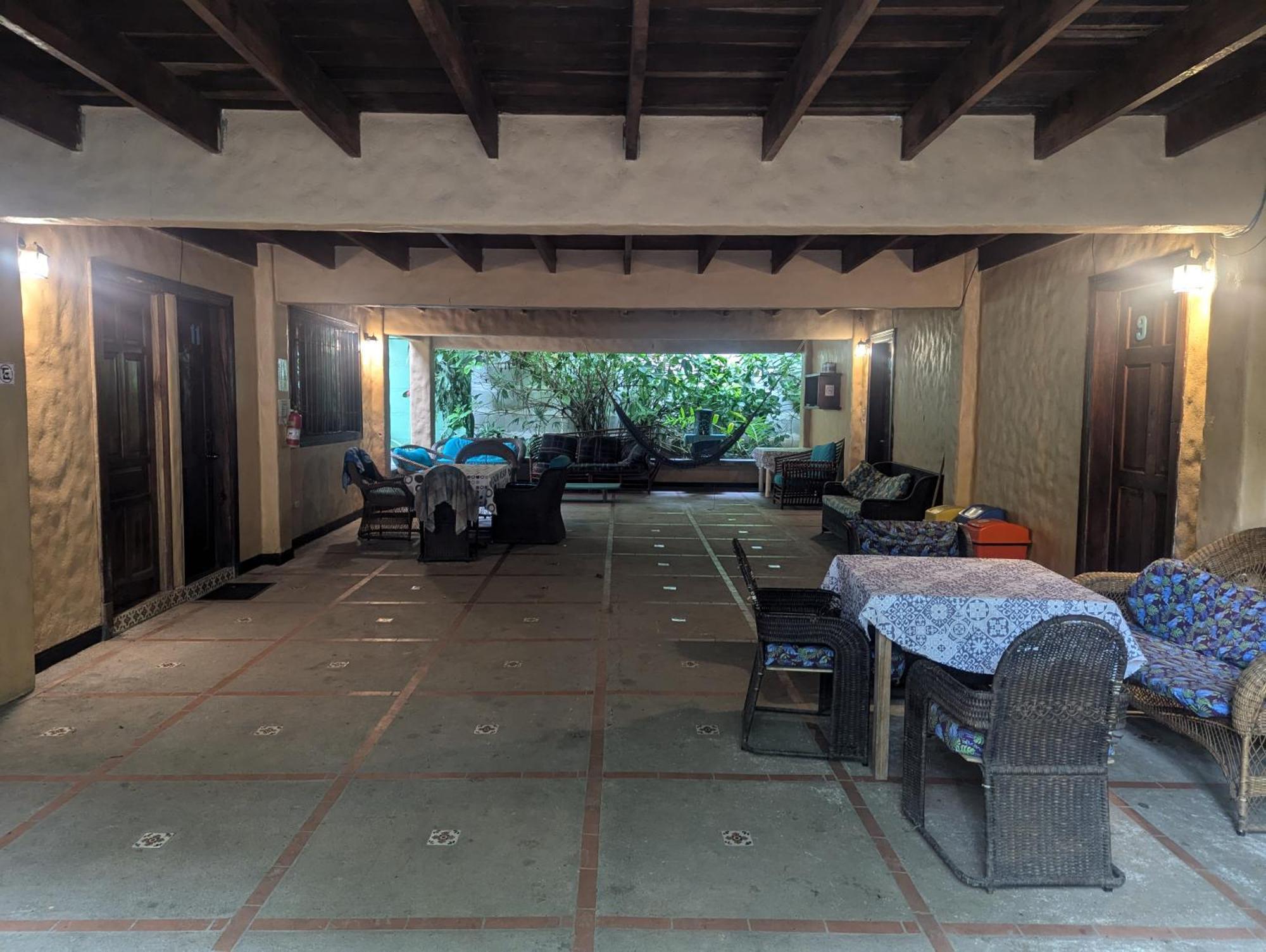 Tasty Dayz Hostel Puerto Viejo de Talamanca Екстер'єр фото